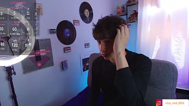 Snapshot of Nick_Bangover_ chatting on 09-29-25, 05:18 Nick Bangover  online show from 09-29-25, 05:18