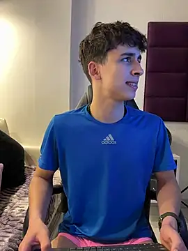 AdrianRinaldi online show from 11-21-25, 09:46