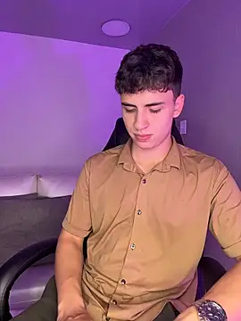 AdrianRinaldi online show from 03-11-26, 08:04