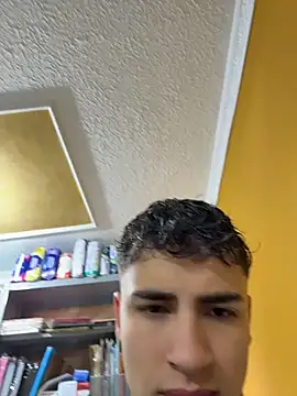 Snapshot of AdrianRinaldi chatting on 05-23-26, 01:48 AdrianRinaldi online show from 05-23-26, 01:48
