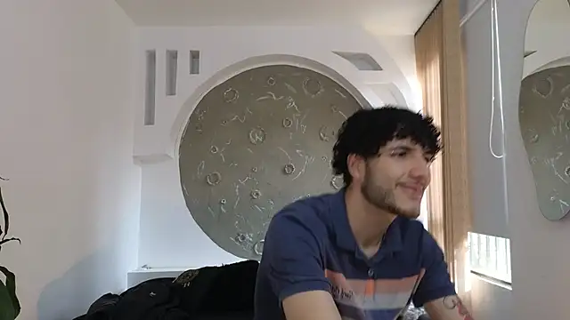 Rafael Mendezz online show from 10-23-25, 08:51