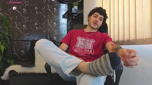 Rafael Mendezz online show from 05-15-26, 08:05