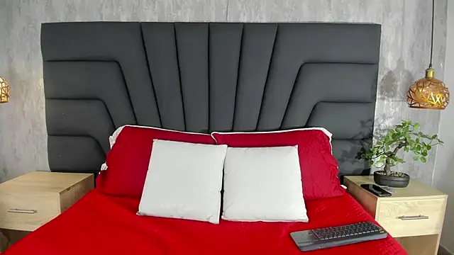 Hisoka 011 online show from 10-25-25, 08:03