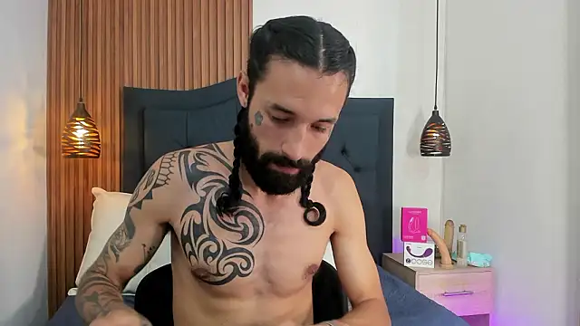 Hisoka 011 online show from 03-21-26, 07:39