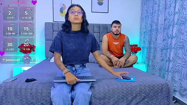 Soffia Konig  online show from 03-25-26, 12:11