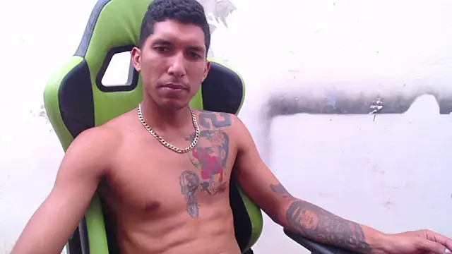 sensualduo online show from 01-06-25, 10:15