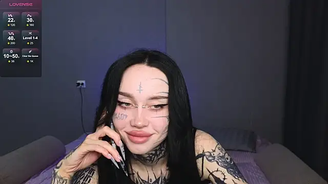 Snapshot of Somniyaa chatting on 05-22-26, 05:29 Somniyaa online show from 05-22-26, 05:29