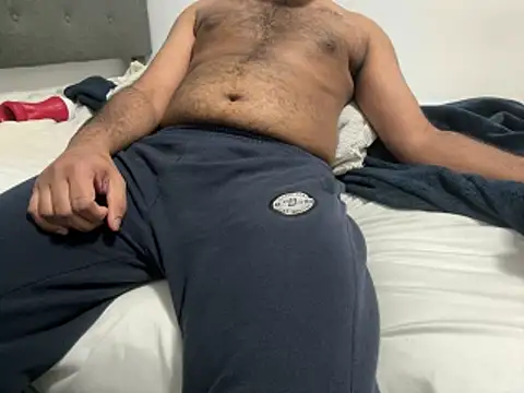 HothairyBoy2 online show from 03-17-26, 02:49