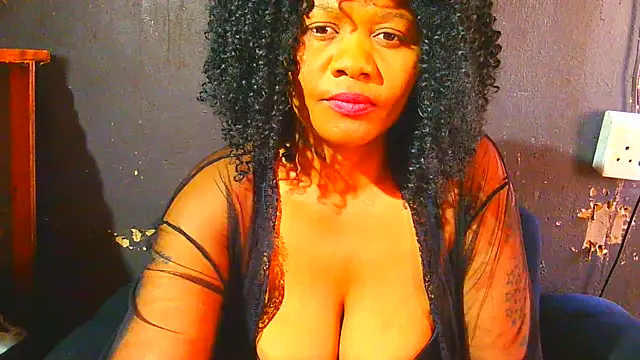 Augustine-Blooomxx online show from 11-13-25, 06:12