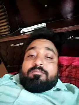 Snapshot of Raju_fuckerr chatting on 06-14-26, 07:10 Raju fuckerr online show from 06-14-26, 07:10