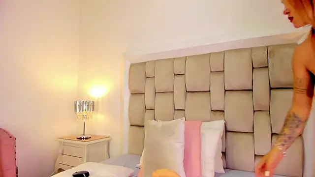 Snapshot of frehia_dimou chatting on 05-30-26, 11:29 frehia dimou online show from 05-30-26, 11:29