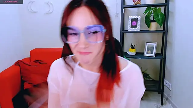 Daizy Amazy online show from 10-11-25, 02:00