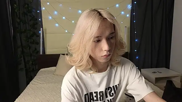 Snapshot of okerriella chatting on 01-14-26, 08:31 okerriella online show from 01-14-26, 08:31