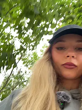 BabyAnais online show from 09-25-25, 10:30