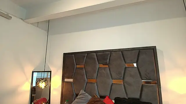 Hanna Lee   online show from 03-25-26, 02:34