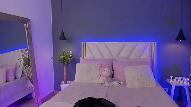 NaishaFord 1 online show from 04-08-26, 03:28