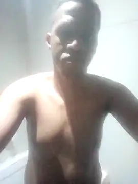 Snapshot of Drillir26 chatting on 11-14-25, 10:36 Drillir26 online show from 11-14-25, 10:36