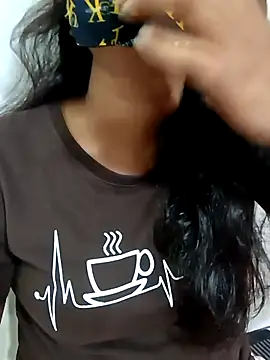Snapshot of Indian_cat23 chatting on 10-08-25, 02:09 Indian cat23 online show from 10-08-25, 02:09