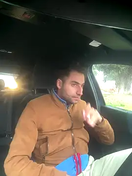 Torissimo92 online show from 12-16-25, 08:19