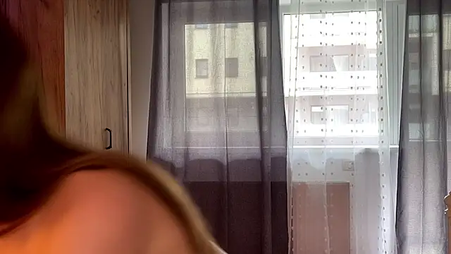 ScarlettSmithX online show from 06-07-26, 07:01