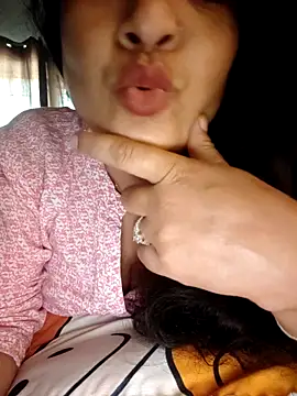 Snapshot of CUTE-PX chatting on 10-03-25, 02:41 CUTE-PX online show from 10-03-25, 02:41