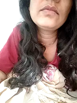 Snapshot of CUTE-PX chatting on 10-05-25, 02:32 CUTE-PX online show from 10-05-25, 02:32