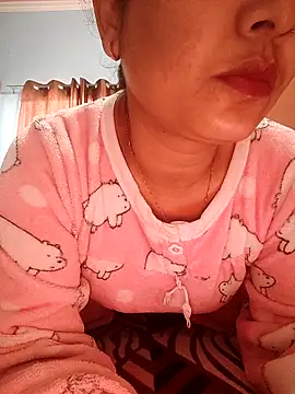 Snapshot of CUTE-PX chatting on 02-03-26, 05:38 CUTE-PX online show from 02-03-26, 05:38