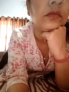 Snapshot of CUTE-PX chatting on 02-16-26, 10:33 CUTE-PX online show from 02-16-26, 10:33