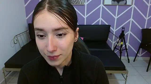 Snapshot of Adhara_Kitten chatting on 12-04-25, 02:15 Adhara Kitten online show from 12-04-25, 02:15