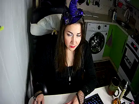 Snapshot of Adda1205 chatting on 10-31-25, 09:16 Adda1205 online show from 10-31-25, 09:16