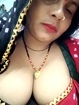 Snapshot of Hot_komal1 chatting on 02-17-26, 08:04 Hot komal1 online show from 02-17-26, 08:04