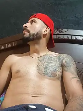 Alexsexygamer online show from 10-22-25, 12:44