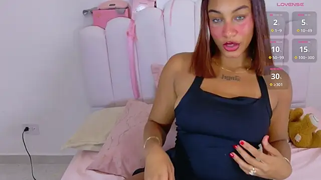 Sofia Stanley online show from 03-25-26, 03:56