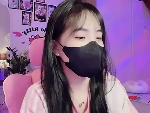 Snapshot of keelinnn19 chatting on 09-15-25, 06:08 keelinnn19 online show from 09-15-25, 06:08