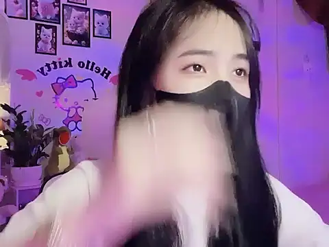 Snapshot of keelinnn19 chatting on 10-08-25, 06:27 keelinnn19 online show from 10-08-25, 06:27