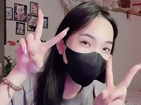 Snapshot of keelinnn19 chatting on 10-17-25, 07:05 keelinnn19 online show from 10-17-25, 07:05