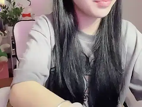 Snapshot of keelinnn19 chatting on 11-05-25, 06:30 keelinnn19 online show from 11-05-25, 06:30