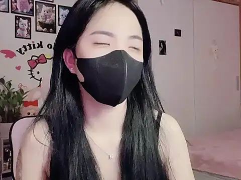 Snapshot of keelinnn19 chatting on 11-15-25, 07:32 keelinnn19 online show from 11-15-25, 07:32