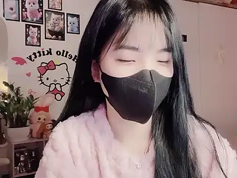 Snapshot of keelinnn19 chatting on 11-18-25, 08:46 keelinnn19 online show from 11-18-25, 08:46