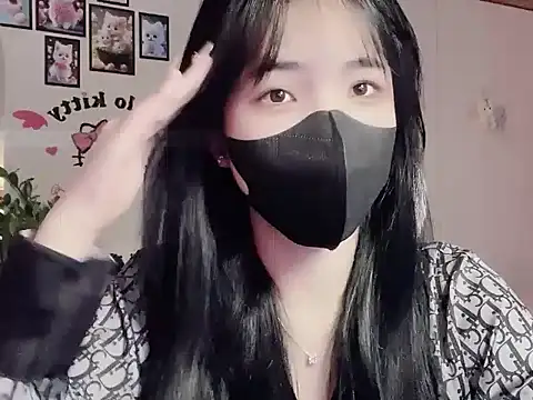 Snapshot of keelinnn19 chatting on 11-20-25, 07:35 keelinnn19 online show from 11-20-25, 07:35