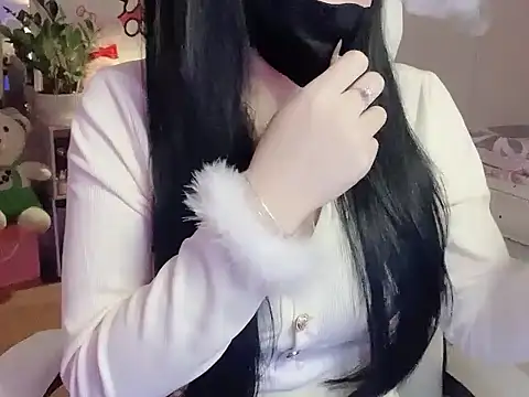 Snapshot of keelinnn19 chatting on 11-23-25, 06:19 keelinnn19 online show from 11-23-25, 06:19