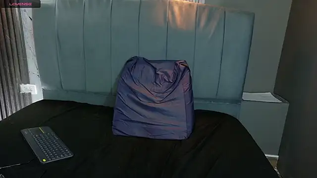 angeles azul online show from 09-14-25, 04:50