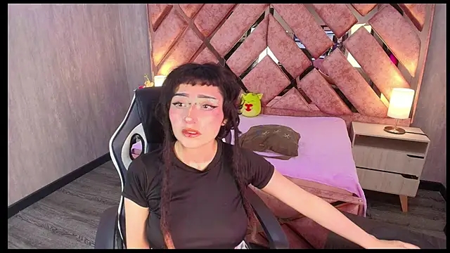 Babyyrasta666 online show from 11-11-25, 03:17