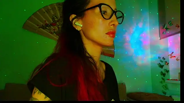 KiotoShine online show from 10-28-25, 07:27