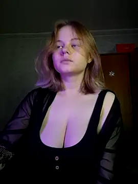 Snapshot of SlipperSherry chatting on 11-01-25, 08:44 SlipperSherry online show from 11-01-25, 08:44