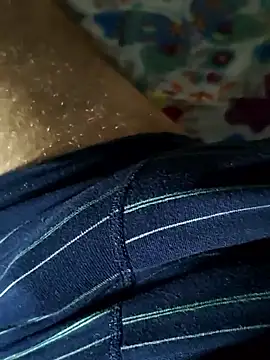 Snapshot of scalp_ello chatting on 12-17-25, 10:49 scalp ello online show from 12-17-25, 10:49