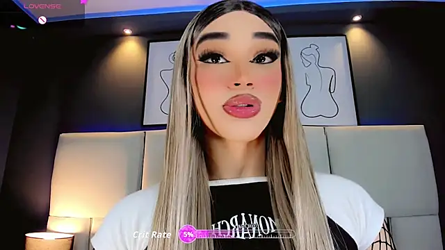 Valeriasmiithh online show from 11-14-25, 09:02