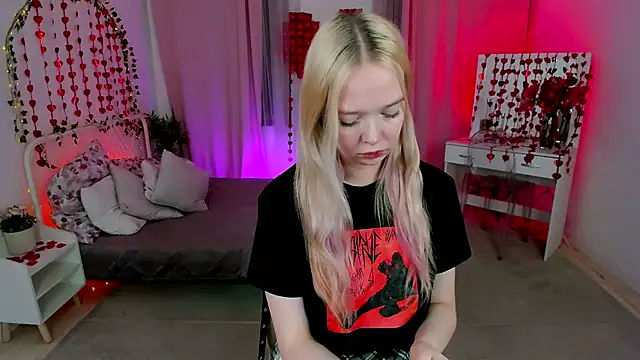 BellaMontgomery online show from 02-10-26, 01:15