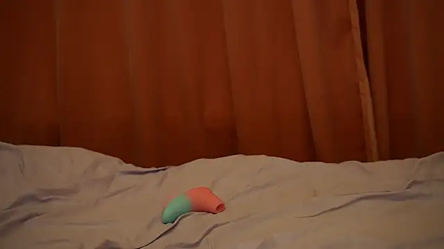 ellaa91 online show from 11-24-25, 05:34