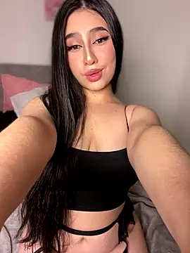 Snapshot of Sophi_dee1 chatting on 12-16-25, 12:26 Sophi dee1 online show from 12-16-25, 12:26